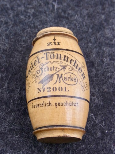 Altes etui für nähnadeln - altes,