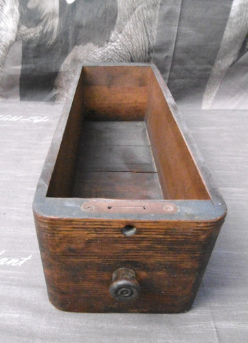 Nähmaschinenschublade