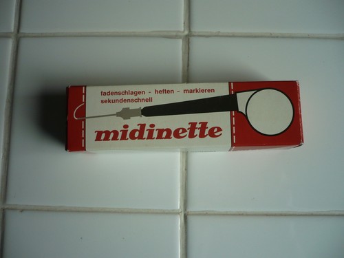 Midinette kleine alte - kleine,